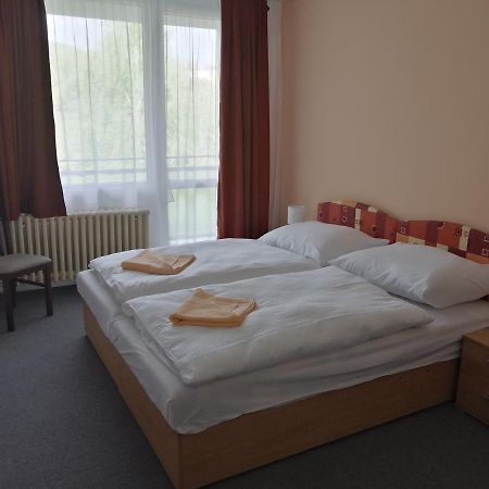 Penzion Institut Kösice Dış mekan fotoğraf
