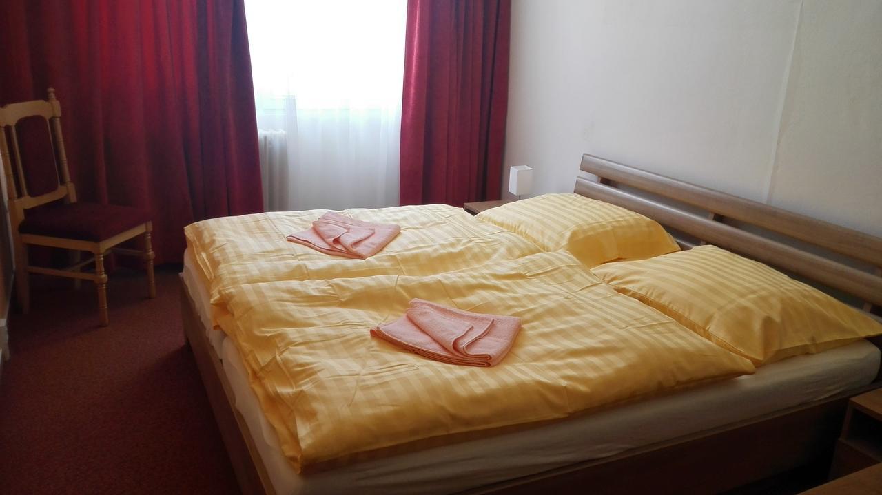 Penzion Institut Kösice Dış mekan fotoğraf