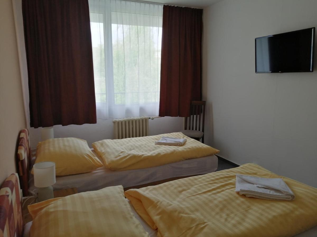 Penzion Institut Kösice Dış mekan fotoğraf
